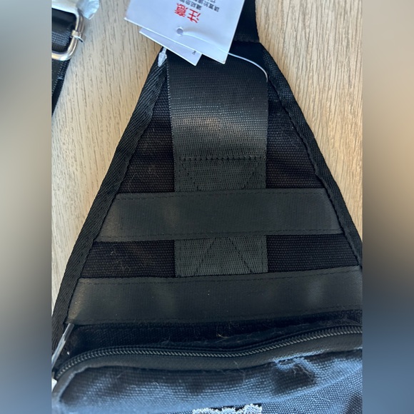 NWT! Disney Haunted Mansion Crossbody - Picture 5 of 10